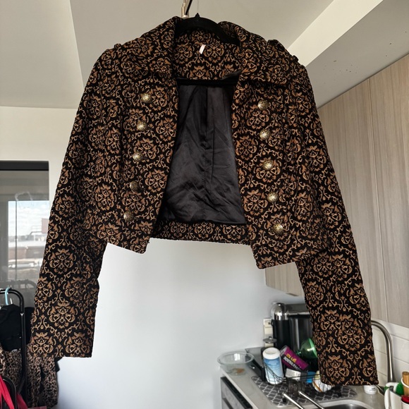Free People Jackets & Blazers - Free People Cropped Brocade Military Jacket Gold Button Tapestry